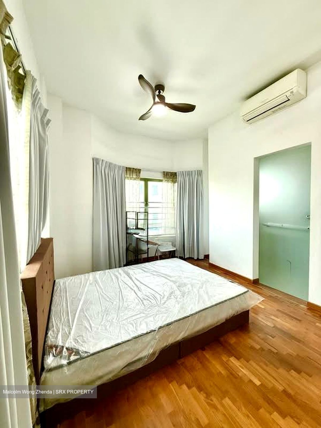 Castle Loft (D15), Apartment #572199271